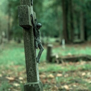 cross, cemetery, statue, grave, tomb, old, tombstone, funeral, bereavement, forgotten, emptiness, sadness, atmosphere, goodbye, belief